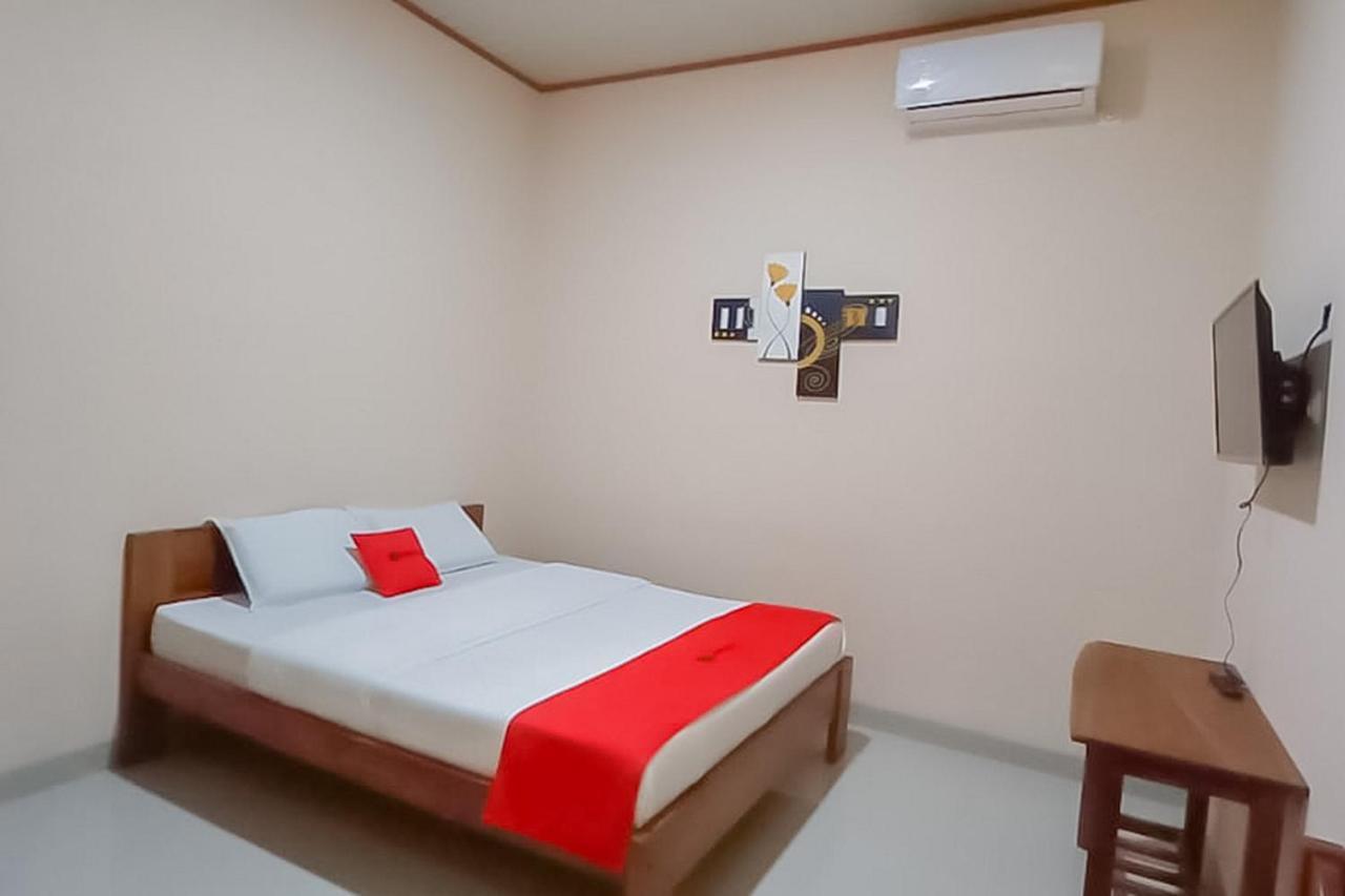 Reddoorz Syariah Near Tugu Lampu Gentur Cianjur Hotell Exteriör bild