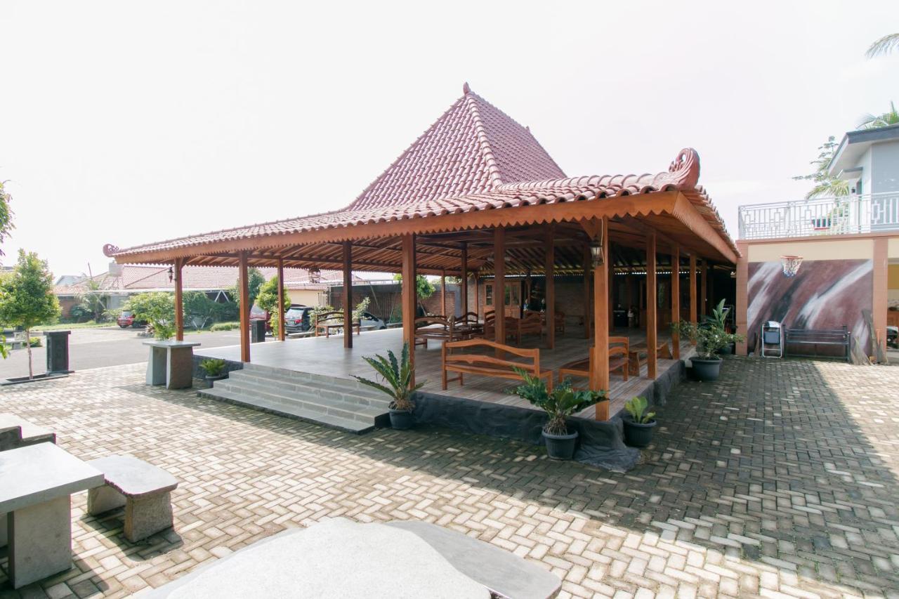 Reddoorz Syariah Near Tugu Lampu Gentur Cianjur Hotell Exteriör bild